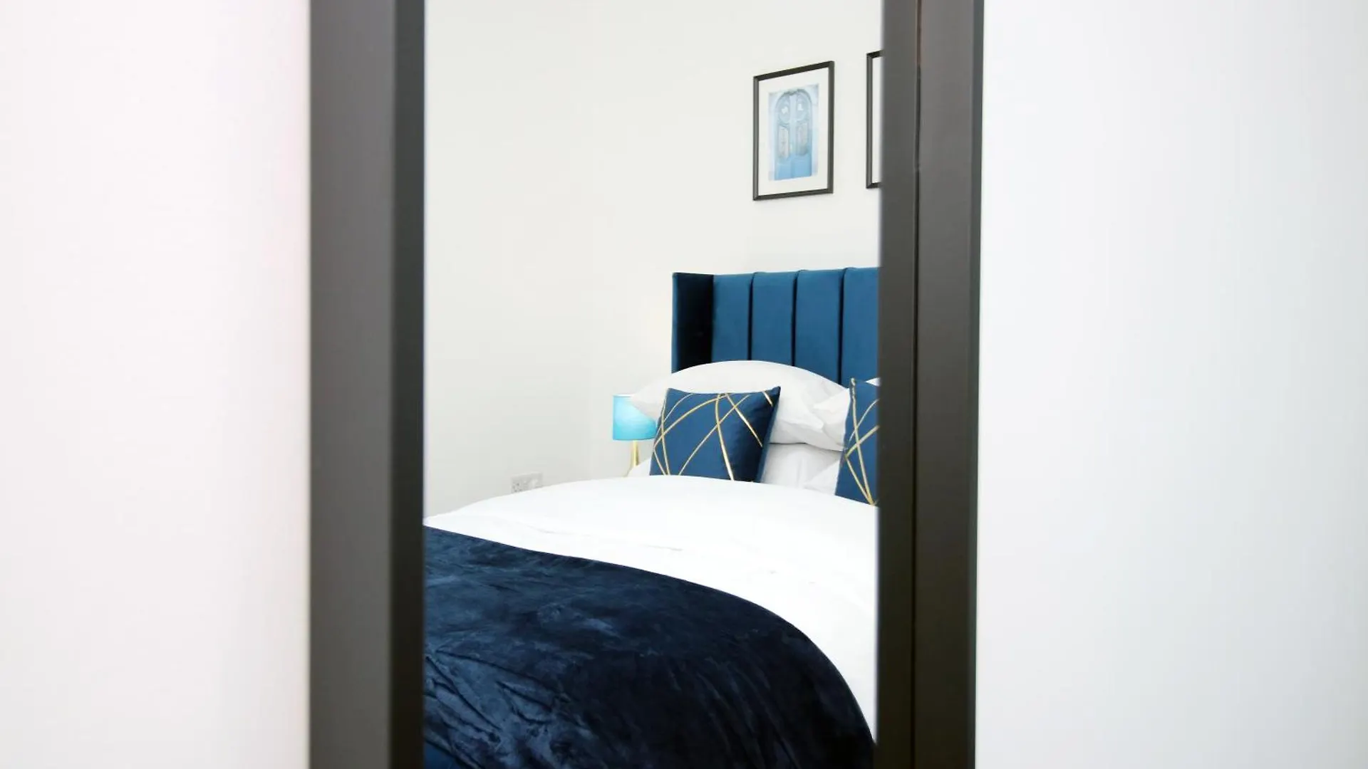 New Cardiff Bloc Exclusive Apartments By Prime Stays - Shops And Parking - Great For Groups And Families